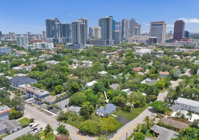 Photo 1 of Land for sale at 611 Sw 7th Street, Fort Lauderdale, FL 33315 | MLS# B26064393 | Listing updated on 2026-09-16