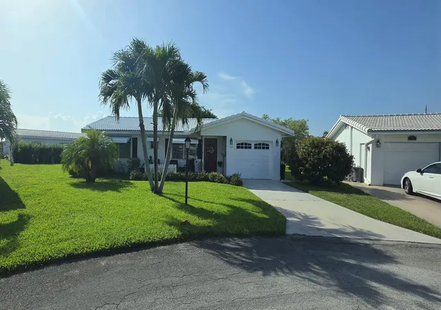 Photo 3 of Single family home for sale at 1707 Sw 19th Court, Boynton Beach, FL 33426 | MLS# B26064508 | Listing updated on 2026-09-15