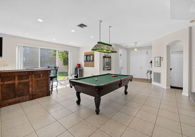 Photo 4 of Single family home for sale at 7541 Downwinds Ln, Lake Worth, FL 33467 | MLS# B26063911 | Listing updated on 2026-09-13