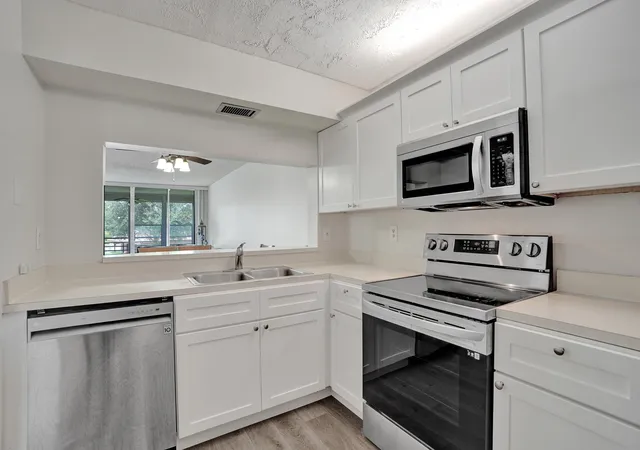 Photo 3 of Sale Pending at 1920 Sabal Palm Dr #203, Davie, FL 33324 | MLS# B26064728 | Listing updated on 2026-09-14