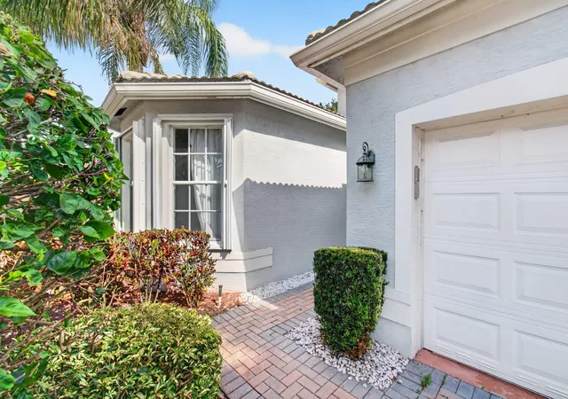 Photo 3 of Single family home for sale at 7315 Twin Fls Dr, Boynton Beach, FL 33437 | MLS# B26064764 | Listing updated on 2026-09-15