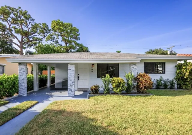 Photo 1 of Single family home for sale at 699 Ne 40th Street, Oakland Park, FL 33334 | MLS# B26064779 | Listing updated on 2026-09-23