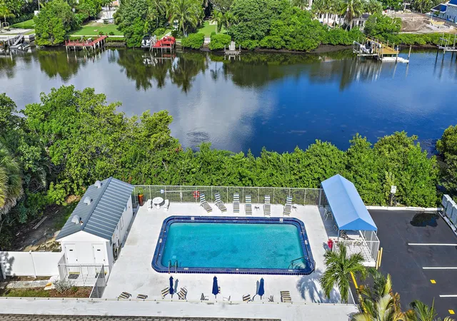 Photo 2 of Condo for sale at 4501 S Ocean Blvd #F3, Palm Beach, FL 33480 | MLS# B26064971 | Listing updated on 2026-09-23