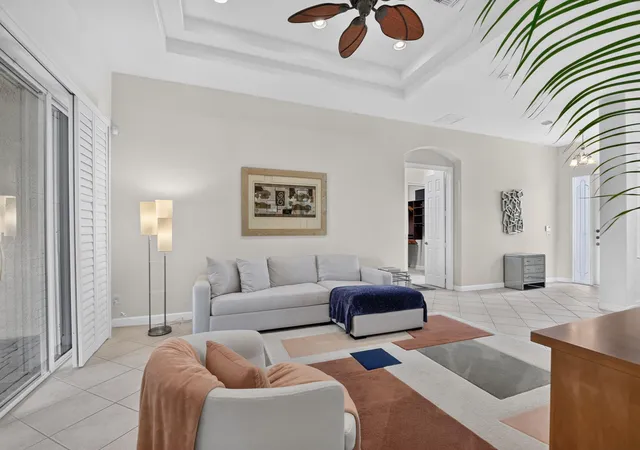 Photo 4 of Single family home for sale at 9574 Lantern Bay Cir, West Palm Beach, FL 33411 | MLS# B26064982 | Listing updated on 2026-09-23