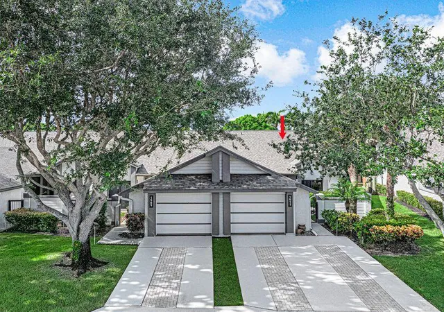 Photo 3 of Townhouse for sale at 1911 Landings Blvd, Greenacres, FL 33413 | MLS# B26065006 | Listing updated on 2026-09-13