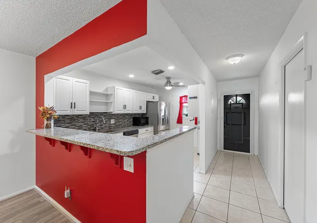 Photo 4 of Condo for sale at 2638 Gately Dr E #125, West Palm Beach, FL 33415 | MLS# B26065034 | Listing updated on 2026-10-07