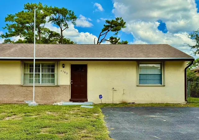 Photo 1 of Townhouse for sale at 4783 Gladiator Cir, Greenacres, FL 33463 | MLS# B26065045 | Listing updated on 2026-09-16