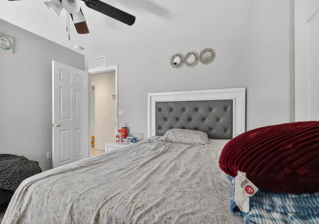 Photo 4 of Single family home for sale at 231 N H St, Lake Worth Beach, FL 33460 | MLS# B26065067 | Listing updated on 2026-09-14