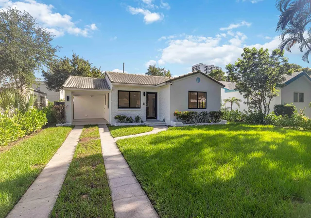 Photo 3 of Single family home for sale at 431 52nd Street, West Palm Beach, FL 33407 | MLS# B26065216 | Listing updated on 2026-09-16