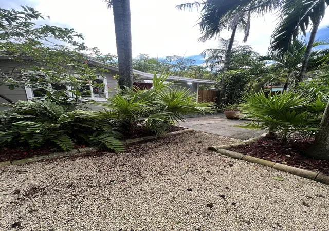 Photo 3 of Single family home for sale at 540 SW 14th Avenue, Fort Lauderdale, FL 33312 | MLS# B26065248 | Listing updated on 2026-09-14