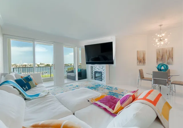 Photo 2 of Condo for sale at 806 E Windward Way #424, Lantana, FL 33462 | MLS# B26065407 | Listing updated on 2026-09-23
