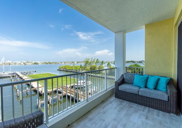 Photo 3 of Condo for sale at 806 E Windward Way #424, Lantana, FL 33462 | MLS# B26065407 | Listing updated on 2026-09-23