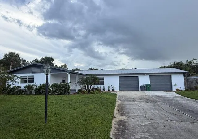 Photo 1 of Single family home for sale at 1315 Parkland Blvd, Fort Pierce, FL 34982 | MLS# B26065417 | Listing updated on 2026-09-23