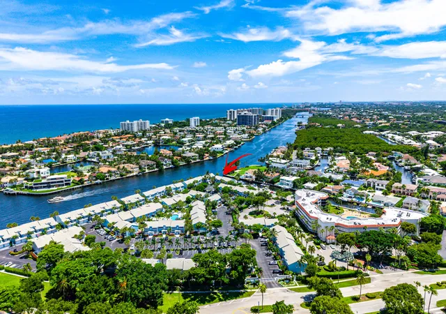 Photo 1 of Townhouse for sale at 968 Jeffery St, Boca Raton, FL 33487 | MLS# B26065521 | Listing updated on 2026-09-15