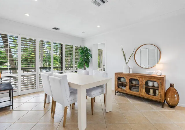 Listing Photo 4 - Condo for sale in building located at 4367 B Quail Ridge Dr N, Boynton Beach, FL 33426 - Unit #Sandpiper