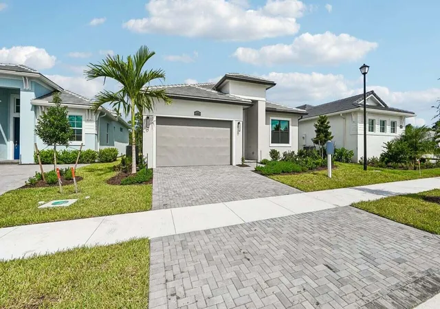 Photo 1 of Single family home for sale at 13566 Se Grovewood Dr, Port Saint Lucie, FL 34984 | MLS# B26065625 | Listing updated on 2026-09-13