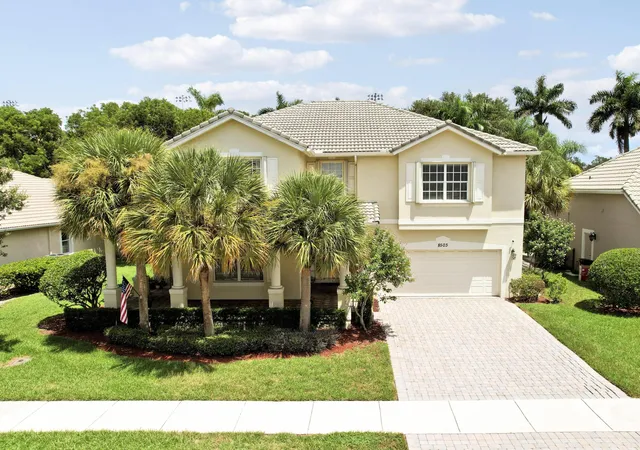 Photo 2 of Single family home for sale at 8503 Portobello Ln, Palm Beach Gardens, FL 33418 | MLS# B26065636 | Listing updated on 2026-09-14