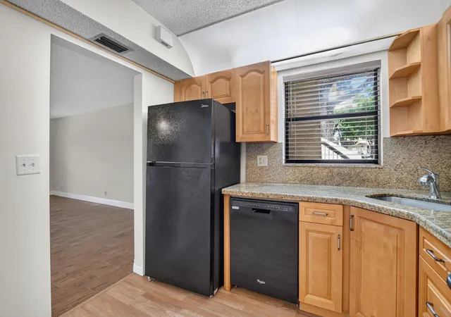 Photo 3 of Condo for sale at 3721 Cocoplum Cir, Coconut Creek, FL 33063 | MLS# B26065682 | Listing updated on 2026-10-01