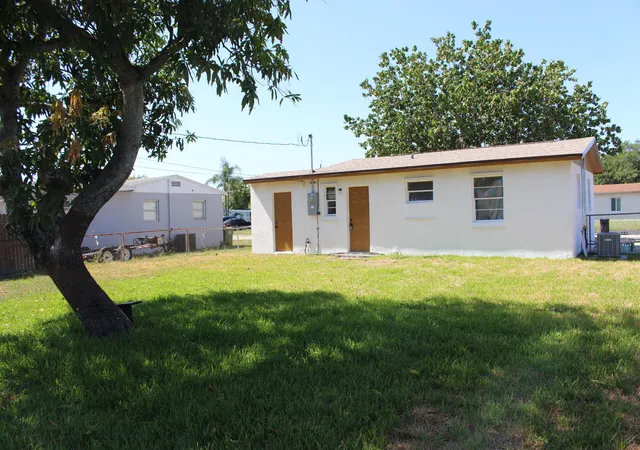 Photo 2 of Single family home for sale at 2304 Nw 15th Court, Fort Lauderdale, FL 33311 | MLS# B26065818 | Listing updated on 2026-09-15