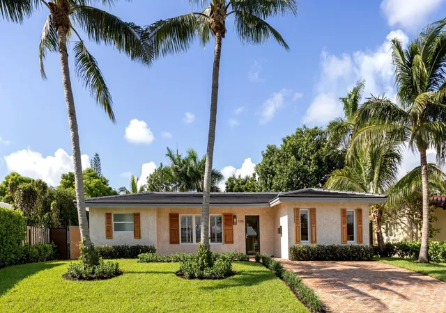 Single family home for sale at 1278 SW 5th Street, Boca Raton, FL 33486 | MLS# B26065923