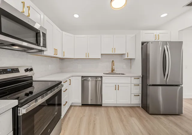 Photo 3 of House for sale at 5937 Caribbean Blvd, West Palm Beach, FL 33407 | MLS# B26065944 | Listing updated on 2026-09-16