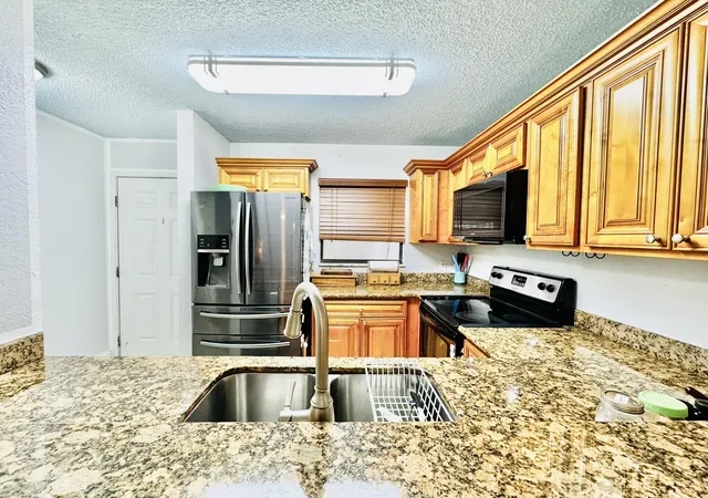 Photo 2 of Condo for sale at 1541 Balfour Point Dr #D, West Palm Beach, FL 33411 | MLS# B26065971 | Listing updated on 2026-09-16