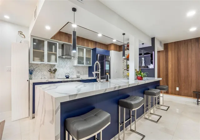 Photo 2 of Condo for sale at 1410 Sheridan St #7I, Hollywood, FL 33020 | MLS# B26066124 | Listing updated on 2026-09-24