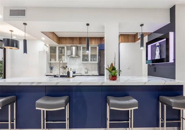 Photo 3 of Condo for sale at 1410 Sheridan St #7I, Hollywood, FL 33020 | MLS# B26066124 | Listing updated on 2026-09-24