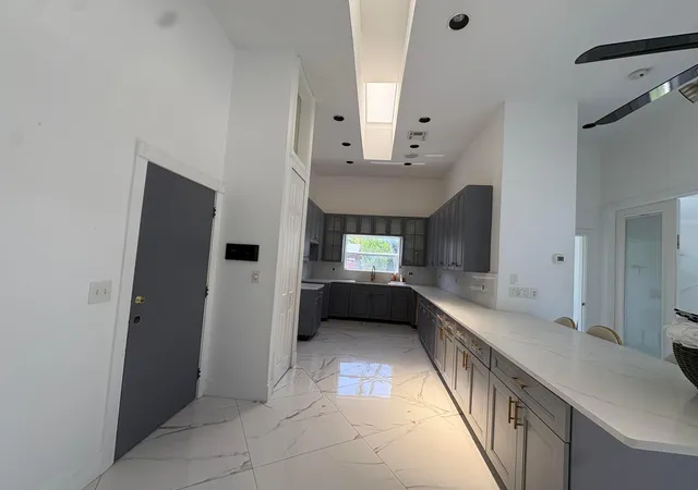 Photo 3 of Sale Pending at 641 NW 28th Street, Wilton Manors, FL 33311 | MLS# B26066258 | Listing updated on 2026-09-14