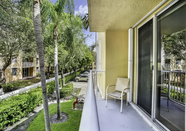 Photo 1 of Condo for sale at 609 E Sheridan St #208, Dania, FL 33004 | MLS# B26066287 | Listing updated on 2026-09-23