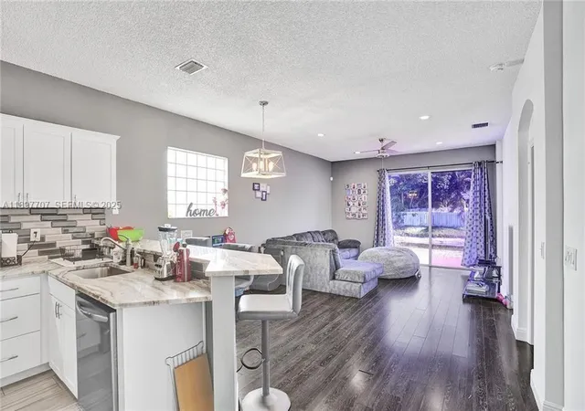 Photo 4 of Sale Pending at 4824 NW 19th Street, Coconut Creek, FL 33063 | MLS# B26066297 | Listing updated on 2026-09-13