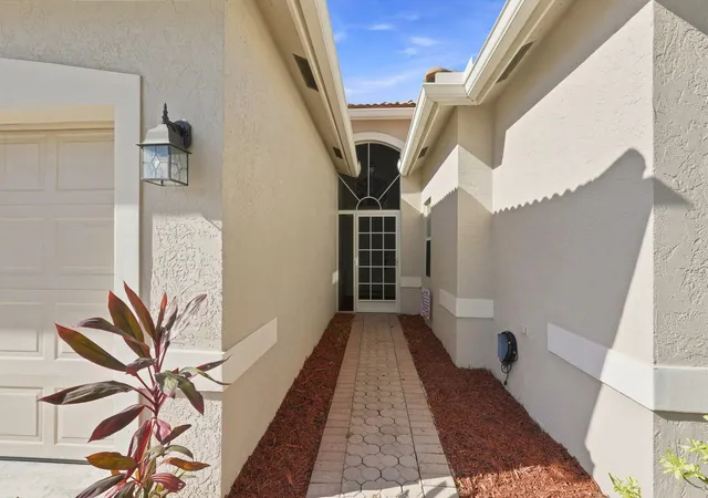 Photo 3 of Single family home for sale at 8680 Gold Cay, West Palm Beach, FL 33411 | MLS# B26066448 | Listing updated on 2026-10-02