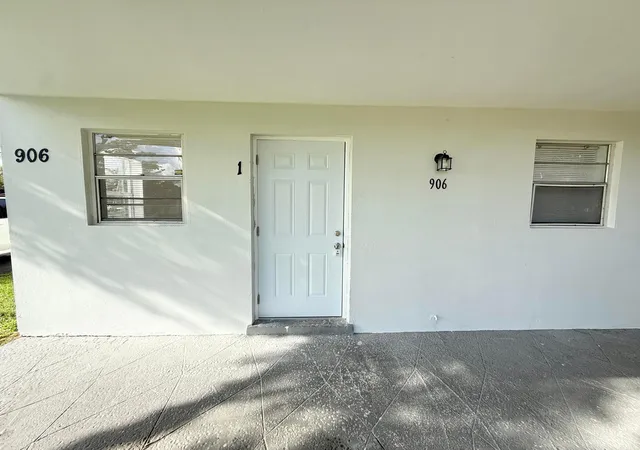 Photo 3 of Multi family home for sale at 906 Foresteria Dr, West Palm Beach, FL 33403 | MLS# B26066747 | Listing updated on 2026-09-15