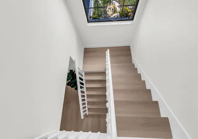 Photo 3 of Sale Pending at 176 Nw 106Th Ter, Pembroke Pines, FL 33026 | MLS# B26066802 | Listing updated on 2026-09-15