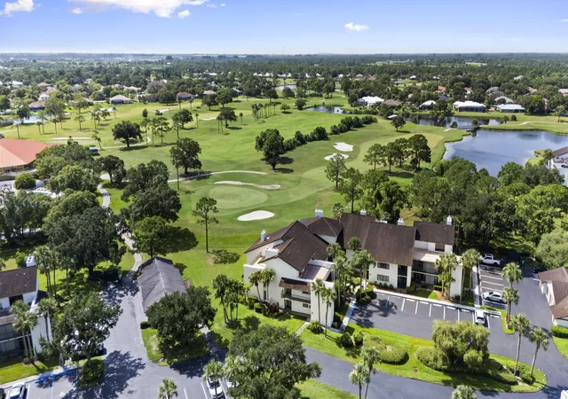 Condo for sale at 3400 Twin Lakes Ter #206, Fort Pierce, FL 34951 | MLS# B26066999