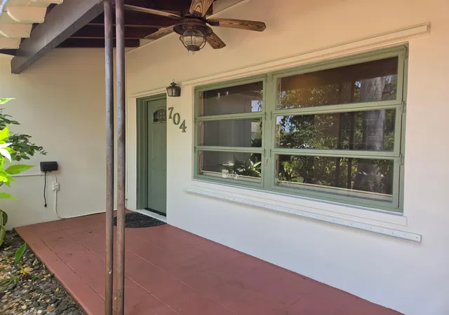 Photo 2 of Sale Pending at 704 Ne 22nd Dr #1-4, Wilton Manors, FL 33305 | MLS# B26067112 | Listing updated on 2026-09-16