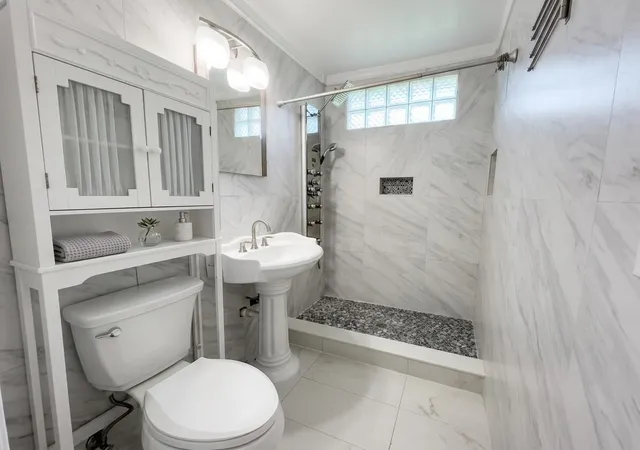 Photo 4 of Single family home for sale at 1480 6Th Ave, Vero Beach, FL 32960 | MLS# B26067137 | Listing updated on 2026-09-30