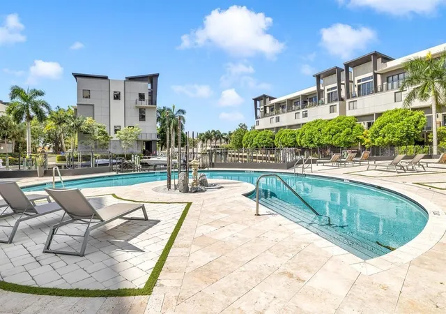 Photo 1 of Townhouse for sale at 462 Se 1st Cir, Pompano Beach, FL 33060 | MLS# B26067174 | Listing updated on 2026-09-16
