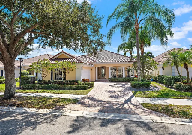 Photo 3 of Single family home for sale at 1115 Orinoco Wy, Palm Beach Gardens, FL 33410 | MLS# B26067380 | Listing updated on 2026-09-16