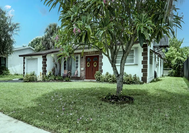Photo 3 of Sale Pending at 3932 Adams St, Hollywood, FL 33021 | MLS# B26067422 | Listing updated on 2026-09-27