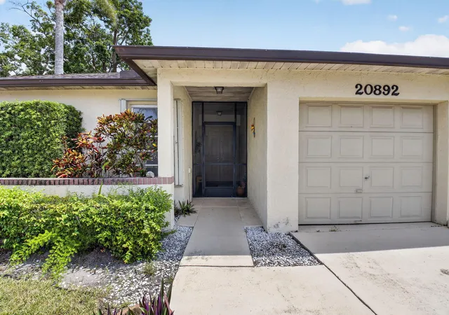 Photo 4 of House for sale at 20892 Concord Green Dr E, Boca Raton, FL 33433 | MLS# B26067503 | Listing updated on 2026-09-15