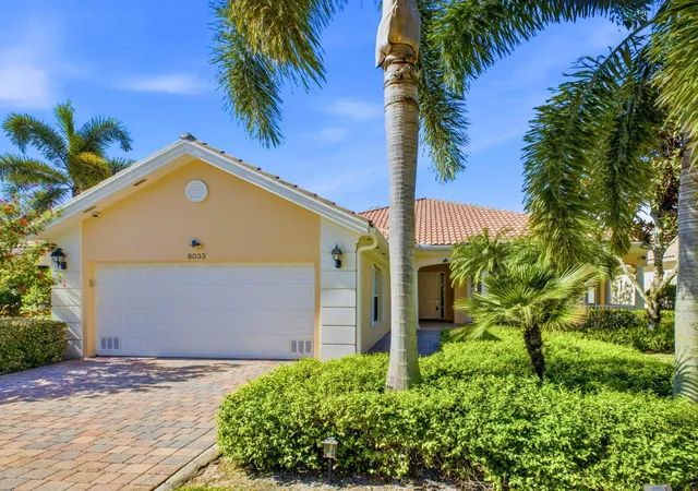 Photo 3 of Single family home for sale at 8033 Kaliko Ln, Wellington, FL 33414 | MLS# B26067542 | Listing updated on 2026-09-23