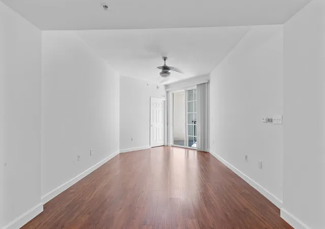 Photo 2 of Condo for sale at 533 Ne 3Rd Ave #425, Fort Lauderdale, FL 33301 | MLS# B26067559 | Listing updated on 2026-09-15