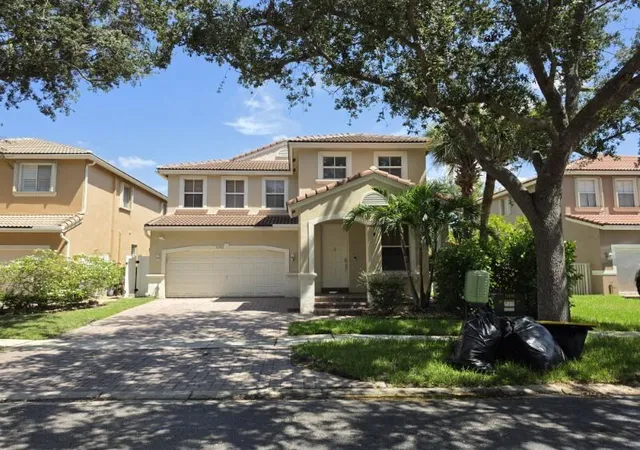 Photo 1 of Single family home for sale at 5292 Sancerre Cir, Lake Worth, FL 33463 | MLS# B26067589 | Listing updated on 2026-09-14