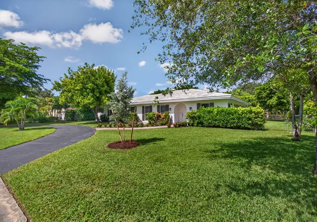 Photo 2 of Single family home for sale at 2400 Nw 105th Ter, Coral Springs, FL 33065 | MLS# B26067678 | Listing updated on 2026-09-16