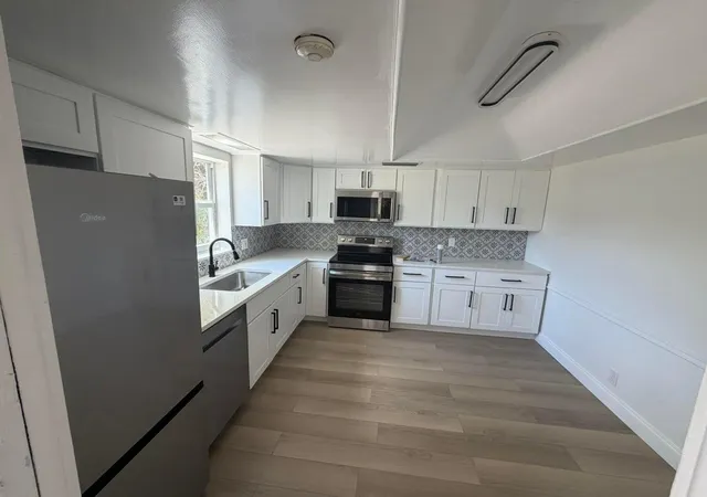 Photo 3 of Townhouse for sale at 1222 Surf Rd, Singer Island, FL 33404 | MLS# B26067693 | Listing updated on 2026-09-15