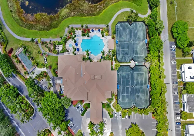 Photo 2 of Sale Pending at 7100 Demedici Cir, Delray Beach, FL 33446 | MLS# B26067871 | Listing updated on 2026-09-14