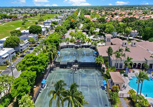 Photo 3 of Sale Pending at 7100 Demedici Cir, Delray Beach, FL 33446 | MLS# B26067871 | Listing updated on 2026-09-14