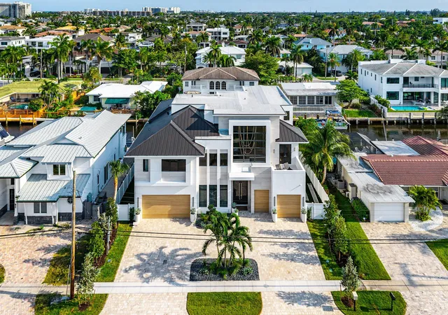 Photo 1 of Mansion for sale at 748 Ne 72nd St, Boca Raton, FL 33487 | MLS# B26068071 | Listing updated on 2026-09-14