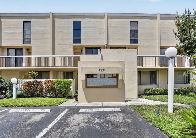 Photo 1 of Condo for sale at 2931 Sw 87th Ter #1922, Davie, FL 33328 | MLS# B26068081 | Listing updated on 2026-09-13